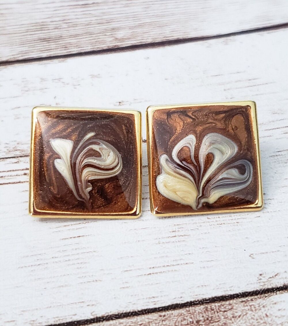 Vintage Clip On Earrings - Brown & Cream Square - Pretty - 0.75"